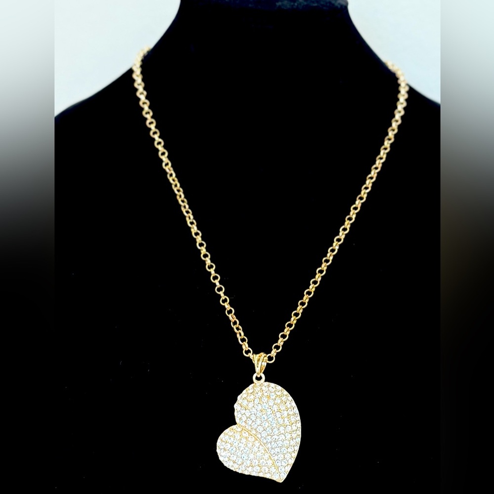 Elegant Large Gold Heart Pendant Necklace with bling